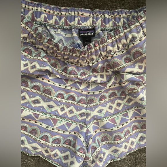 Patagonia Shorts - Picture 6 of 6